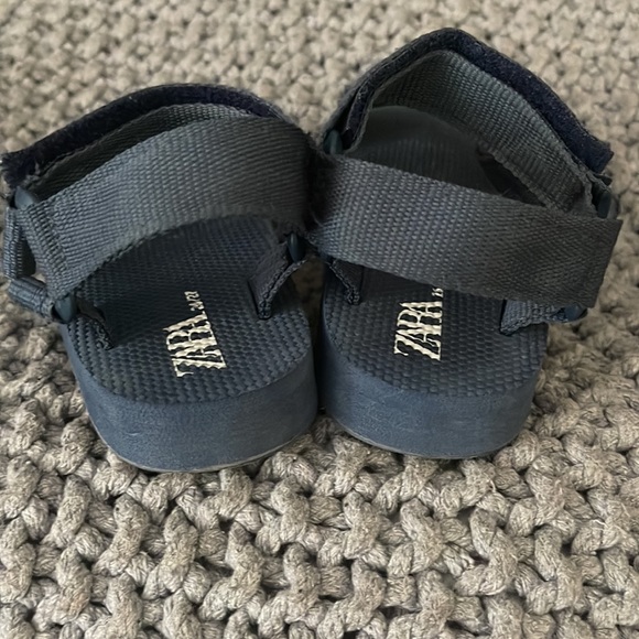 Zara Kids Boys Hook and Loop Sandals Blue - Picture 3 of 3